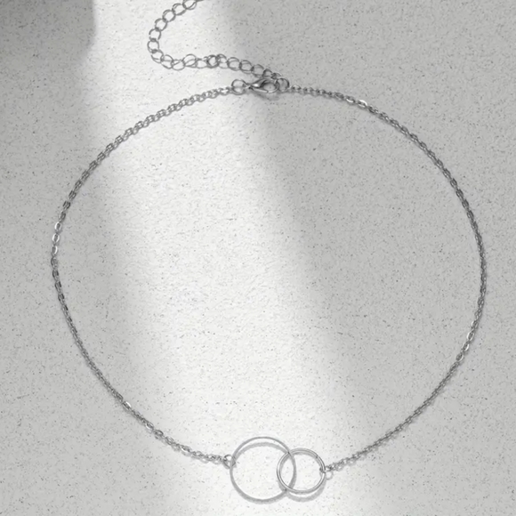 ✨ Double circle classy necklace ✨ - Picture 4 of 5